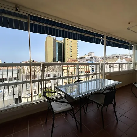 A 2 Minutos De La Playa Huoneisto Fuengirola