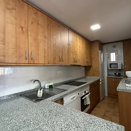 A 2 Minutos De La Playa